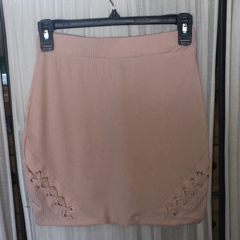 NWT RIBBED SPANDEX MATERIAL GIRL MINI